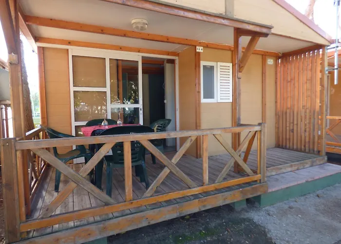 Camping Barraquetes
